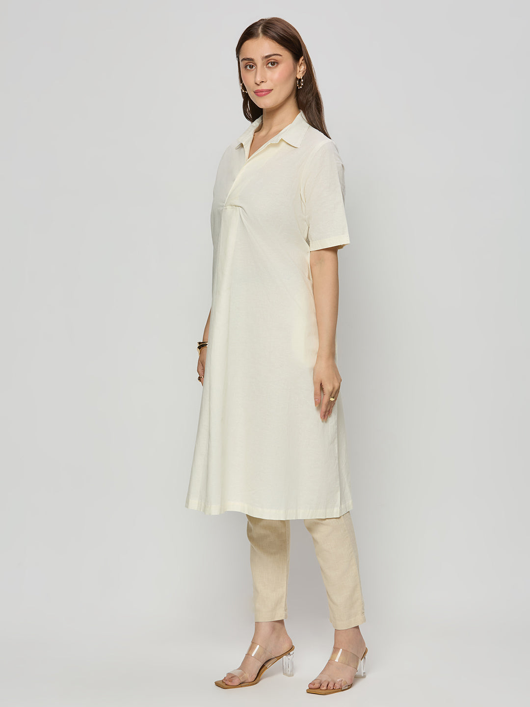 Linen cotton formal dress with collar and front pleat detailing
